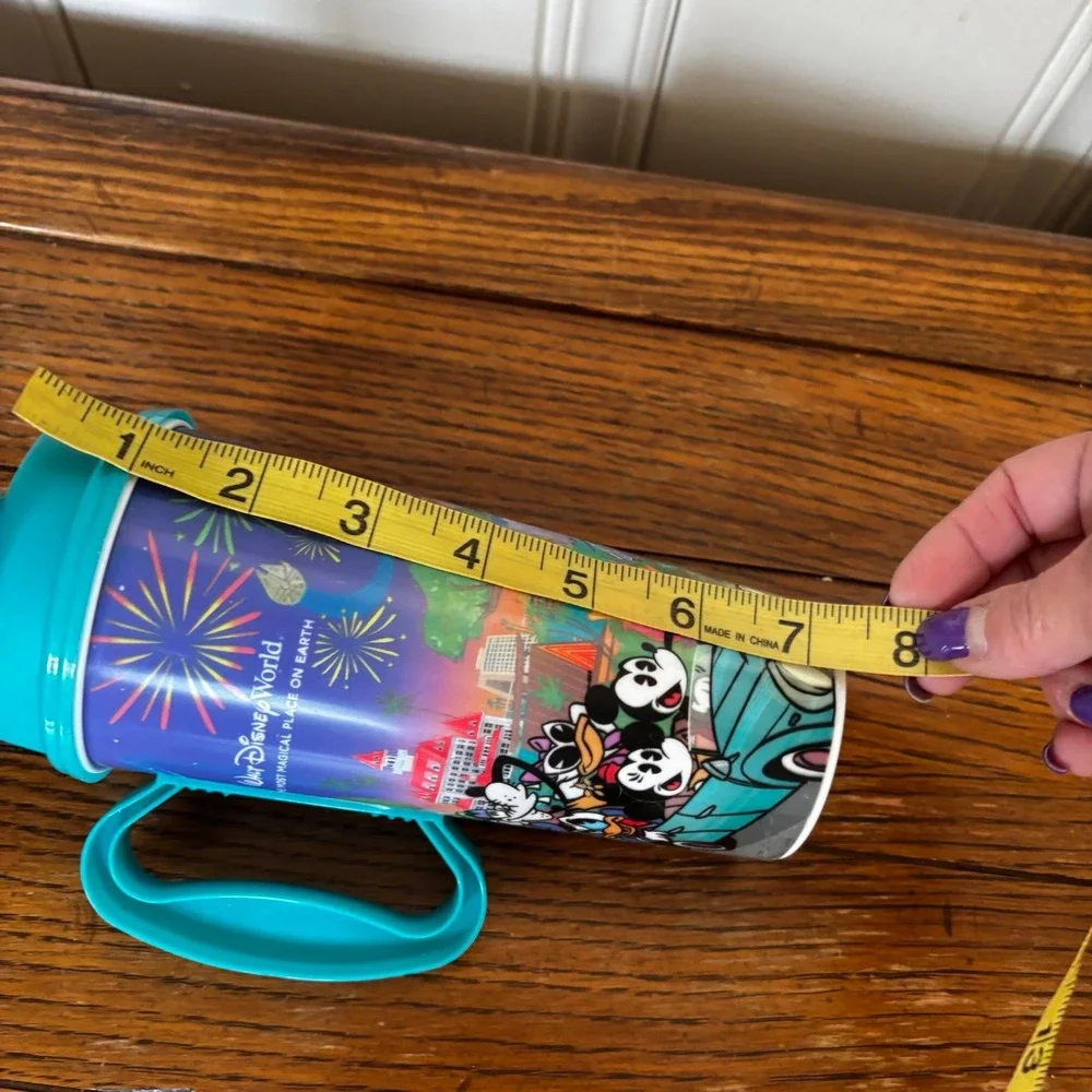 Walt Disney Whirley Drink Works 16oz Tumbler‎ w/Handle
